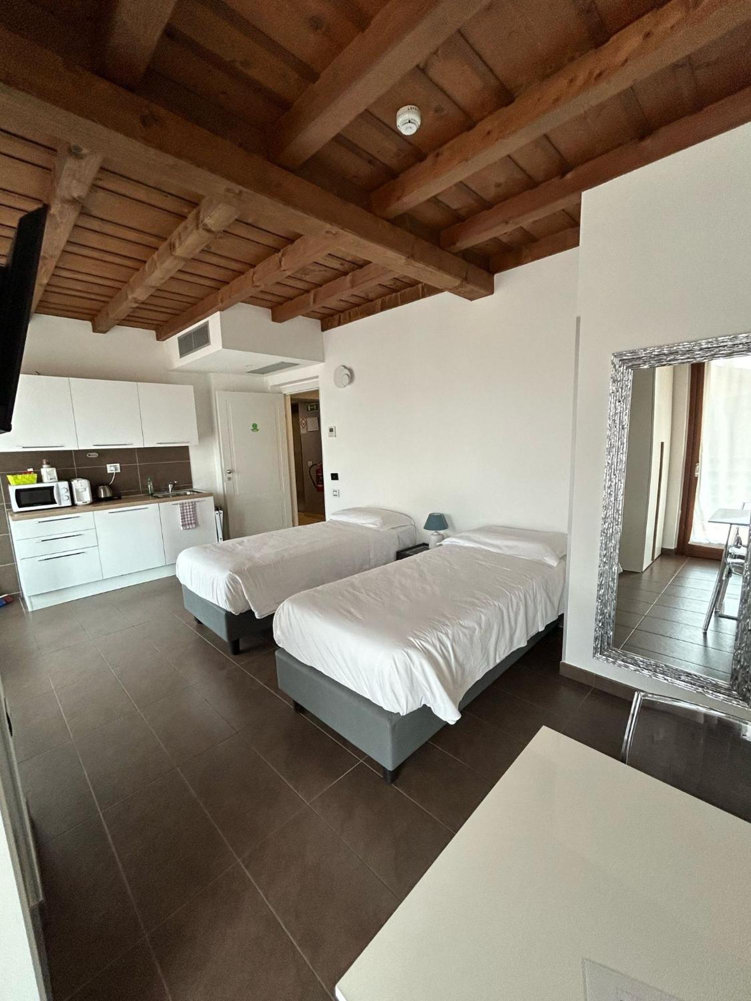Bes Residence Bergamo Polaresco Zewnętrze zdjęcie